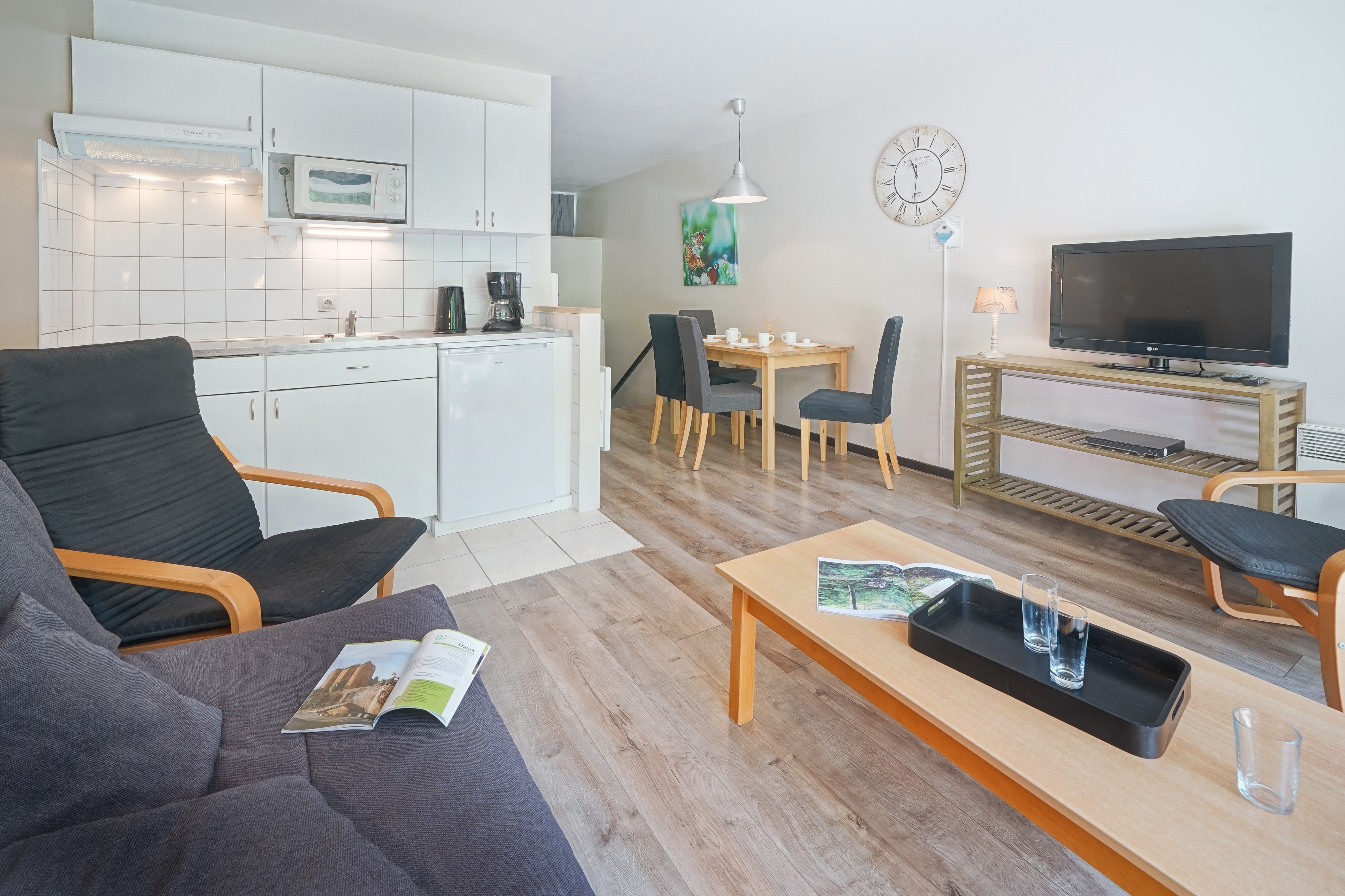 siquet b1 kitchen.JPG