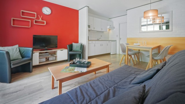 SIQUET B4 LIVING224.JPG